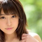 新人AV女優の八木奈々、自分のAVを見て泣く